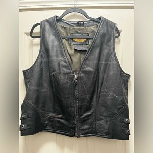 Harley Davidson women’s genuine leather vest size XL